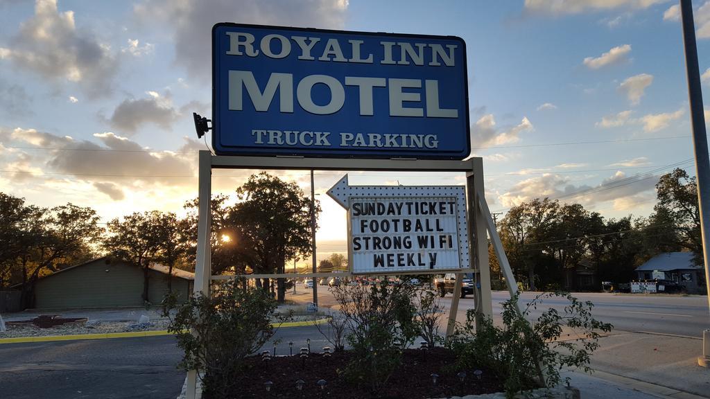 Royal Inn Early Kültér fotó