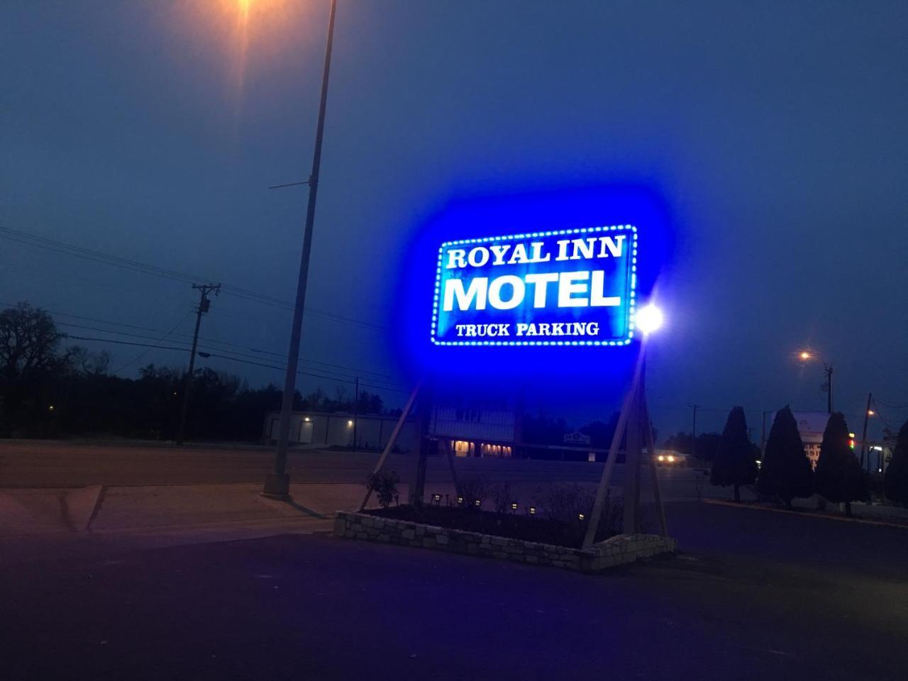 Royal Inn Early Kültér fotó